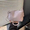 Elegante bolsa quadrada pequena de trama para mulheres, nova bolsa de ombro/transversal vintage verão 2026, bolsa simples casual tipo travesseiro