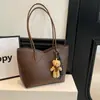 Bolsa Tote de Design de Nicho Verão 2026 Nova Textura de Alta Qualidade Moda Versátil Casual Retrô Bolsa de Ombro de Mão