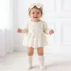 Ropa para Bebés Niños Coreana Transfronteriza Otoño Waffle Manga de Linterna Malla Hayi Apertura Pies Calcetines Tocado