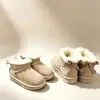 Botas de Nieve de Suela Plana para Mujer 2026 Invierno Nuevas Versátiles Cuero y Piel Integrados Más Terciopelo Engrosado Cálido Casual Zapatos de Algodón Botas de Nieve