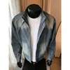 Chaqueta de Mezclilla Amarilla con Tinte de Barro, Cuello Alto, Desestructurada, Lavada, Desgastada, Estilo Retro Americano, Para Hombre, Primavera Otoño, Retazos, Holgada, Moderna