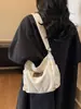 Bolso Pequeño Cuadrado Casual Elegante de Nicho Moda Tendencia Simple Nuevo Bolso de Hombro Bolso Cruzado para Mujer Otoño e Invierno 2025