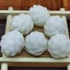 Colgante de Resina Loto Tallado Bodhi Jade Blanco Imitación Colgante de Loto Accesorios Llavero Loto Ruyi Joyería Hecha a Mano diy