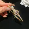 Pulsera Retro Ovalada de Bambú con Cierre de Circonita Europeo y Americano, Pulsera de Lujo Ligero de Gama Alta, Accesorio de Mano Versátil de Moda para el Día a Día