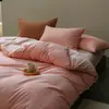 Nuevo juego de cuatro piezas de algodón cepillado engrosado para otoño e invierno, juego de tres piezas cálido de algodón puro bicolor de color liso para ropa de cama de dormitorio de estudiante
