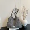 Nova bolsa de ombro feminina, bolsa tote de lona com estampa de estrelas, bolsa de axila de grande capacidade, elegante e moderna para o trajeto