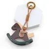 Nuevo Colgante Original de Pony, Colgante para Bolso de Piel Sintética, Accesorio Versátil de Alta Gama para Bolso de Pony, Adorno Colgante para Coche