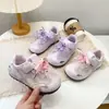 Zapatos Deportivos de Moda para Niñas Estilo Primavera/Otoño 2026 Zapatos de Princesa con Lazo Brillante Suela Suave Casual Versátiles Zapatos Forrest Gump