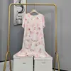 Bata de Noche de Algodón y Seda para Mujer, Vestido Largo de Verano Moderno de Gama Alta, Estilo Delgado para Primavera y Otoño, Se Puede Usar Afuera, Ropa de Dormir de Manga Corta Talla Grande