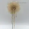 Nuevos Accesorios para el Cabello Pinza de Presión Elegante de Combinación Perfecta con Borla "Ramas Doradas y Hojas de Jade Loto Doble" para Primavera y Verano 2025