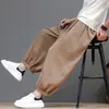 Calças de seda gelada azul marinho para homens, calças cropped estilo lanterna chinesa leves de verão, calças esportivas folgadas plus size para pessoas grandes