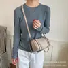 Bolso Cuadrado Pequeño Retro de Diseño Único para Mujer 2026 Nueva Moda para el Trabajo Bolso de Hombro Cruzado Estilo Simple