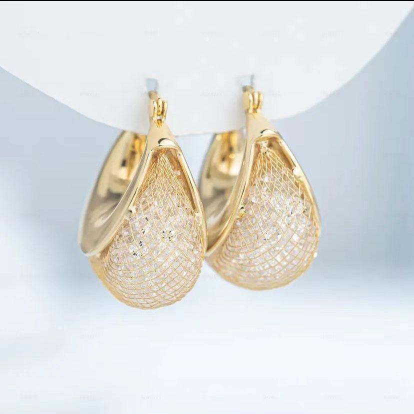 28C67FDC14D6556EF2D970A34226B2