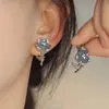 Lleno de Vibras Retro~ Aretes Rojos de Angora con Diseño Único, Estilo Hong Kong, No Requieren Perforación, Estilo Hepburn
