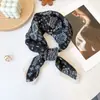 Lenço Quadrado de Seda Retrô Coreano com Estampa Paisley e Toque de Luxo, Combinado com uma Camisa, Lenço Quadrado Versátil para Cintura, Xale, Protetor de Pescoço