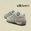 Zapatillas de entrenamiento alemanas para mujer de 5 cm de suela gruesa, que aumentan la altura, colección de otoño 2026, suela blanda, versátiles, ligeras y antideslizantes, zapatillas casuales