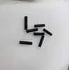 Los cordones de zapatos con puntas metálicas y herrajes metálicos son procesados por la fábrica de origen y están disponibles en varios estilos en stock