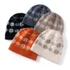 Gorro de Punto Jacquard de Cachemira Nuevo Vintage Otoño/Invierno 2026 con Patrón de Copo de Nieve, Gorro de Cachemira Grueso Cálido Versátil para Mujer