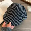 Boné de Linho Listrado com Bico de Pato para Mulheres, Estilo Literário Retrô Japonês, Chapéu de Aba Reta que Afina o Rosto, Boné de Basebol Versátil e Fashionável para Equitação