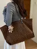 Bolso de mano con estampado de leopardo estilo coreano inspirado en Instagram, bolso de hombro elegante para estudiantes, bolso tote casual y estiloso para el trabajo y el ocio