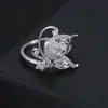 Joyería de moda europea y americana anillo dulce de mariposa con diamante anillo de viento frío ins venta directa de fábrica femenina