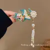 Pasador de Flor de Mariposa con un Toque de Alta Gama, Exquisito Pasador Lateral, Borla de Perlas Súper de Hada, Pasador Rosa-Azul Estilo Antiguo