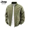 Jaqueta de Trabalho Masculina Nova Outono/Inverno 2025 com Múltiplos Bolsos Jaqueta Casual Tendência Masculina Gola Alta Estilo Coreano
