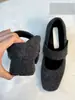 Sapatos Mary Jane Peludos Quadrados Pretos para Mulheres Baixas, com Aumento Oculto de Altura, Sapatos de Salto Alto Forrados com Lã de Inverno com Tiras de Velcro