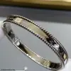 Pulseira Assinatura Trevo de Quatro Folhas de Van Gogh Versão de Luxo Ouro Rosa 18K Bordas com Contas em Formato de Kaleidoscópio Luxo de Nicho Alto Padrão