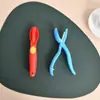 Clip de castaña de acero inoxidable de plástico Pelador de castañas de ahorro de mano Pelador de cáscaras de nueces para el hogar Abridor de castañas