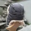 Sombrero de Algodón Resistente al Viento y al Frío para Esquí al Aire Libre en el Noreste, Sombrero Lei Feng para Hombres, Sombrero de Felpa Espesa con Protección para las Orejas para Otoño e Invierno para Mujeres