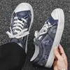 Zapatillas de mezclilla lavada estilo retro americano, zapatos de hombre de nicho desgastados, zapatillas casuales de lona transpirables estilo callejero