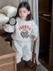 Conjunto Grosso Infantil Outono e Inverno Roupas Infantis Coreanas Roupas de Inverno para Bebê Conjunto de Letras Feminino com Pelúcia Roupas de Inverno para Bebê