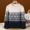 Suéter infantil de lã pura tricotado em Fair Isle, de manga longa, gola redonda, estilo pullover, nova coleção outono/inverno, design retrô, quente e estiloso para usar em camadas