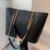 Bolsa Feminina Nova com Padrão de Pedra 2022 Moda Tendência Bolsa para o Dia a Dia Bolsa de Ombro Bolsa Grande Bolsa Tote com Corrente de Grande Capacidade Simples
