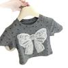 Camiseta de Verão Manga Curta para Meninas Bebê Estilosa Infantil Distintiva Tendência Estilo Coreano Renda Laço Doce Meia-manga Top