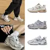 Sapatos Putian Série N Transfronteiriça 530 Tênis Esportivo para Homens e Mulheres, Tênis Pai, Tênis de Corrida, Tênis de Tênis, Tênis de Jogging, Respirável e Leve