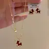 Conjunto de Colar e Brincos de Cavalo de Balanço de Luxo Leve de Nicho para Mulheres, Corrente para Clavícula com Zircônia de Alta Qualidade, Joias Modernas e Versáteis