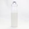 Copo térmico com anel branco é simples, portátil e conveniente de usar, adequado para levar em passeios após o exercício, bonito e elegante