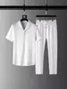 Traje deportivo de seda helada con textura para hombre, verano, para adolescentes, camiseta de manga corta y pantalones, conjunto atractivo para hombre