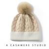 Chapéu de Cashmere Feminino com Design de Bolinha de Pelo em Cores Contrastantes, Estilo Fofo e Suave, Roupa Versátil para o Trabalho, Chapéu de Lã Tricotado com Proteção para as Orelhas