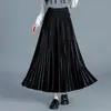Falda plisada de terciopelo con pedrería para mujer, nuevo estilo otoño e invierno 2026, de cintura alta, adelgazante, de longitud media, moderna y elegante, falda con dobladillo amplio
