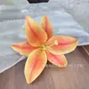 3 Cabeças de Flor de Lírio de Filme, Flores Artificiais Altamente Realistas para Arranjos de Cabeça de Casamento, Fabricação de Coroas, Decoração de Arranjos Florais, Atacado, Transfronteiriço
