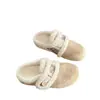 Sapatos Peludos de Solado Grosso de Alta Qualidade para o Inverno, Chinelos de Algodão Fechados com Forro de Lã Estilo Birkenstock para Mulheres, Novos Sapatos de Algodão Pelúcia 2026