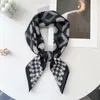 Lenço Quadrado de Seda Retrô Coreano com Estampa Paisley e Toque de Luxo, Combinado com uma Camisa, Lenço Quadrado Versátil para Cintura, Xale, Protetor de Pescoço