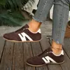 Ajuda mocassins de dirigir estilo coreano confortáveis slip-ons modernos sola fina pessoa preguiçosa para dirigir bico redondo leve casual baixo
