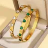 Joyería de Acero de Titanio para Mujer, Pulsera de Esmeralda con Incrustaciones de Diamantes en Forma de Corazón Transfronteriza, Estilo Europeo y Americano Diario, Brazalete de Acero Inoxidable