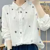 Camisa de Manga Larga de Gasa de Algodón de Doble Capa, Suave, Transpirable y Amigable con la Piel, con Bordado de Hojas Fresco y Sencillo para Mujer, Top Artístico de Algodón Puro Estilo Mori