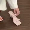 Sandalias de tacón alto tipo stiletto color rosa Chuyuji, chanclas elegantes de una tira para mujer, adecuadas para usar en exteriores en el verano de 2026, para combinar con faldas