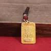 Colgante Cuadrado de la Fortuna Chapado en Oro con Ficha de Relieve Tridimensional, Colgante Portátil que Atrae la Riqueza, Regalo, Adorno para Decoración del Hogar